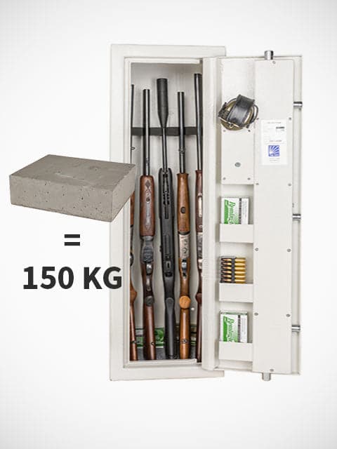 Top Safe Safir 8 vapenskåp monterat på betongsockel