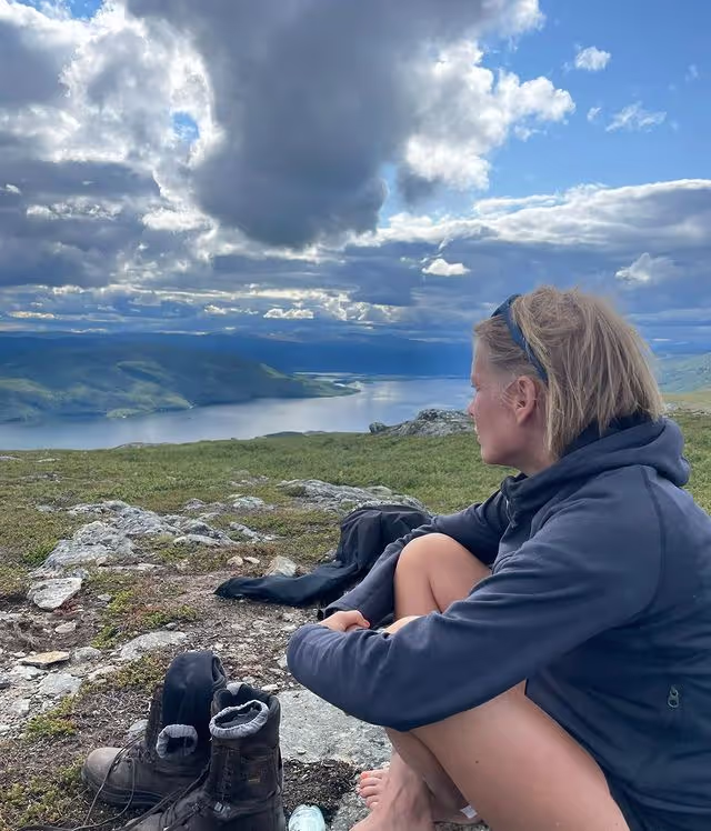 Marie Thomas, skriver på utelivet.se